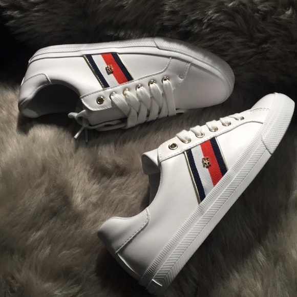 New Tommy Hilfiger white Sneakers - Picture 2 of 7